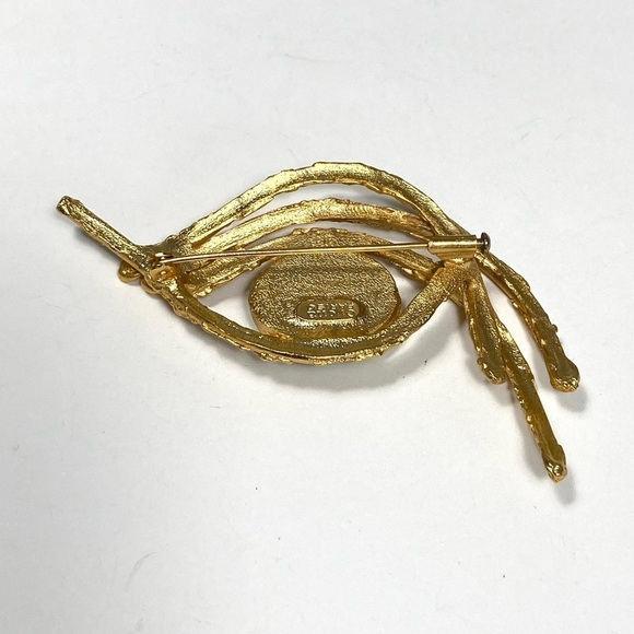 Orena Paris Brooch Glass Blue Abstract Gold Tone Vintage Estate
Women's Brooch - Picture 4 of 8